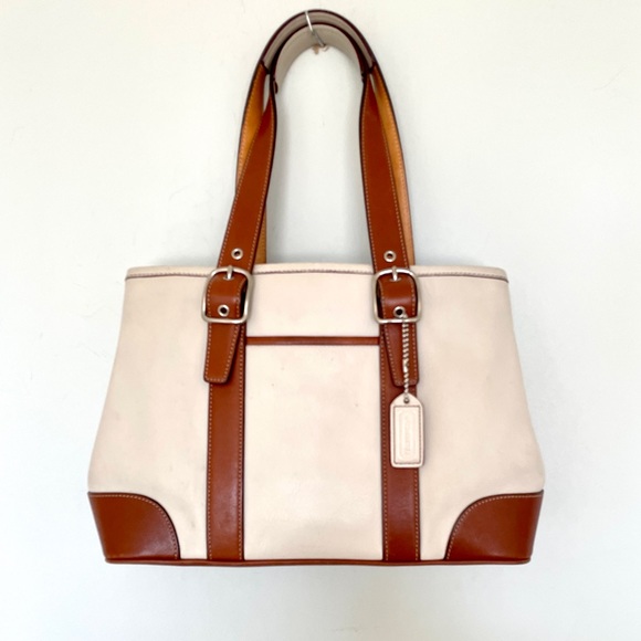 Coach Handbags - Coach tote all leather